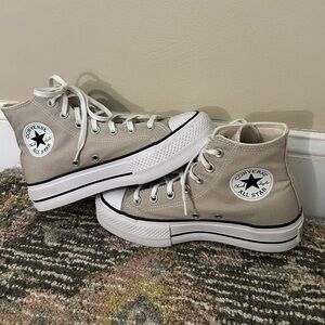 Wmns Chuck Taylor All Star Lift Platform High 'Papyrus'